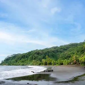  Hébergement de vacances Le Rocher De Polynésie française